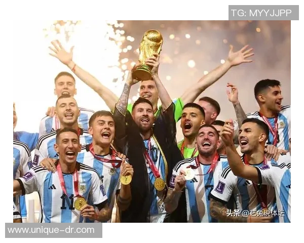 盘点世界足坛顶级中场球星如何主宰比赛与改变球队命运