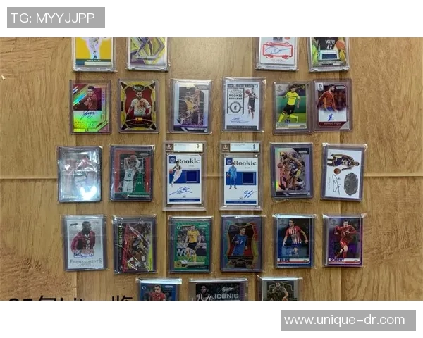 银色光芒闪耀绿茵探索足球球星卡收藏魅力与价值