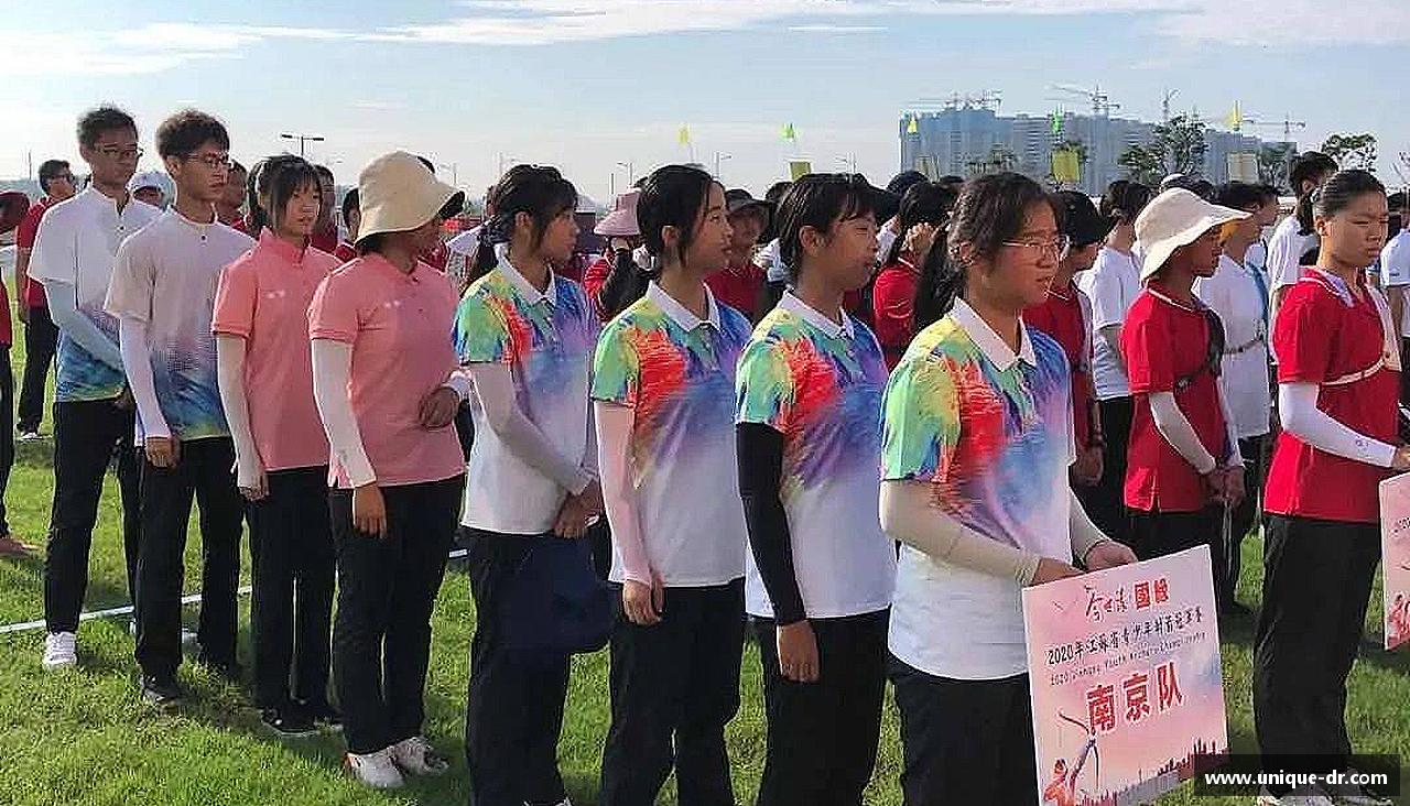 勇攀高峰，梦想飞扬